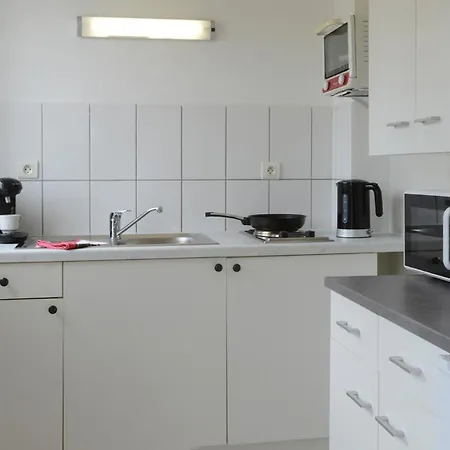 Apartment Roesselmann 1 *
