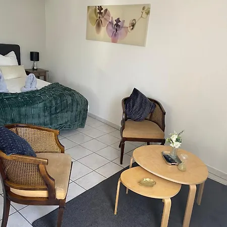 Roesselmann 1 Apartment